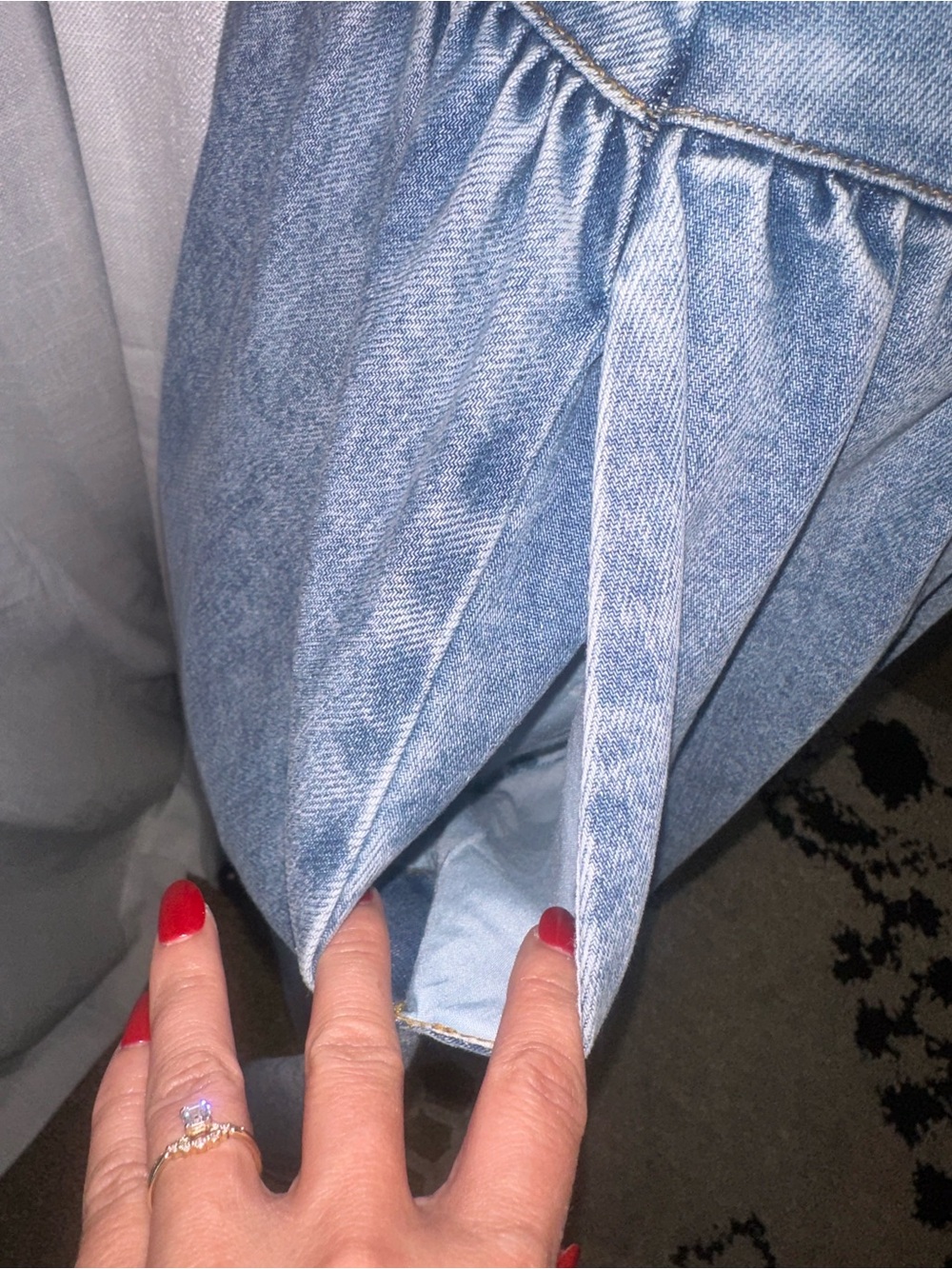 Avec Les Filles Sleeveless Button-Front Denim Midi Dress in Blue - Picture 5 of 12
